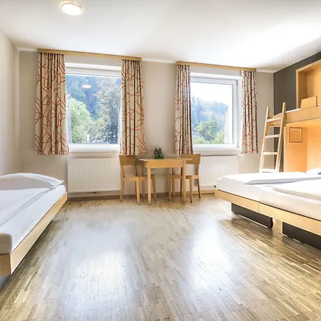 Hotel Jufa 3*