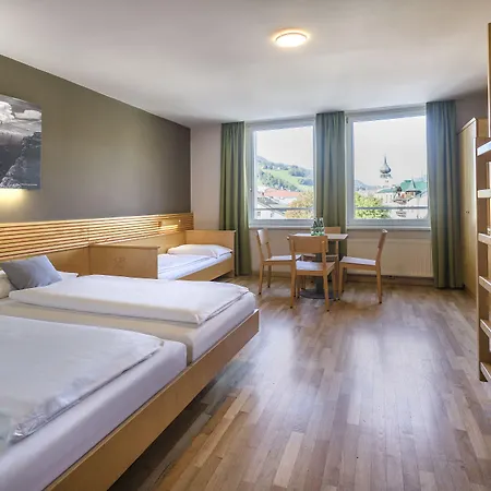 Hotel Jufa 3*